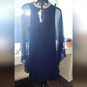 Flowy formal occasion dress